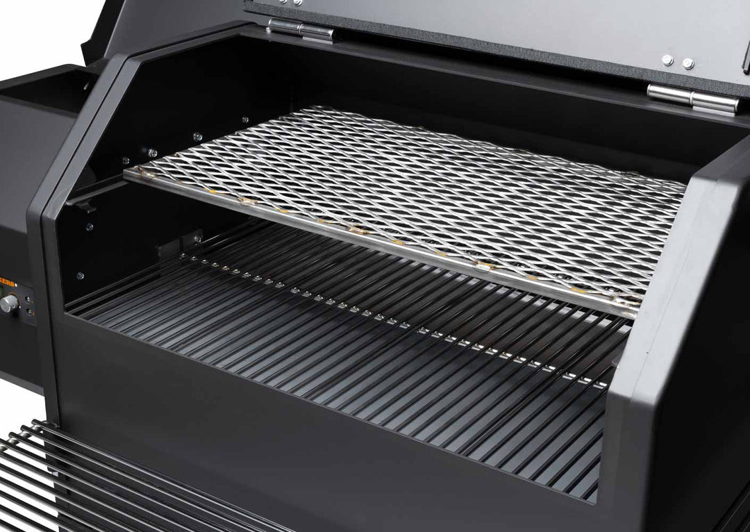 Yoder Smokers YS640s Pellet Grill (Standard Cart) w/ T-Stat Door Kit